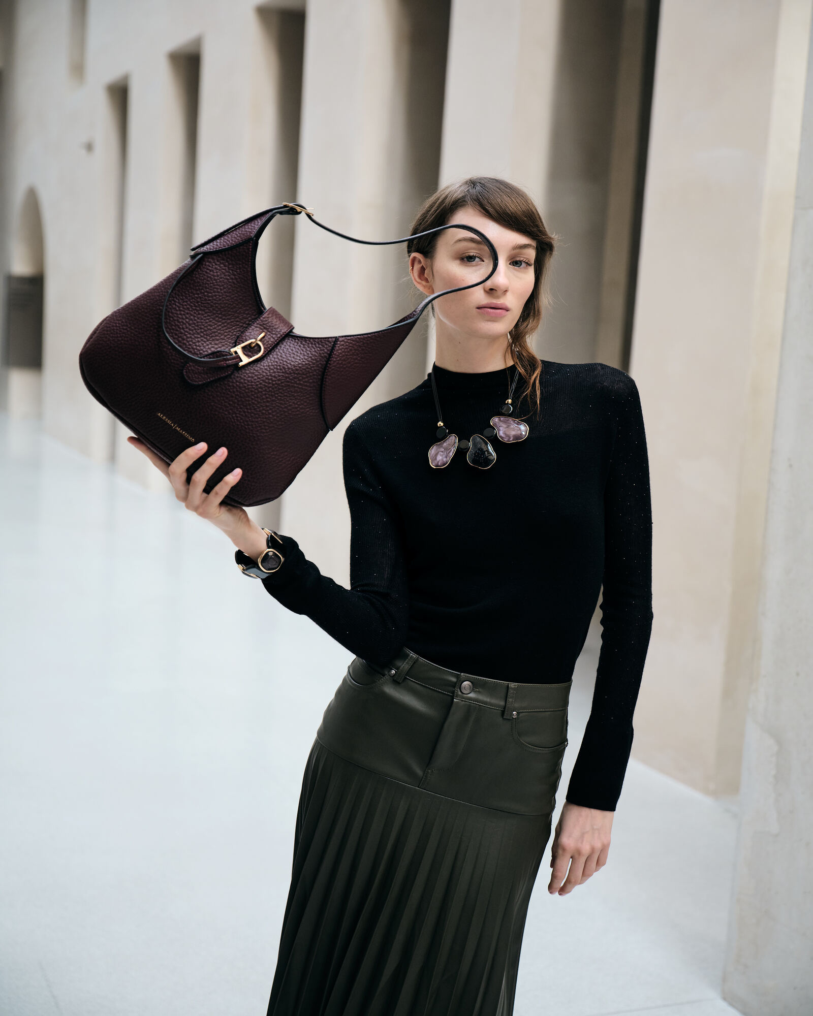 HANDBAG BLACK - STYLE1389
