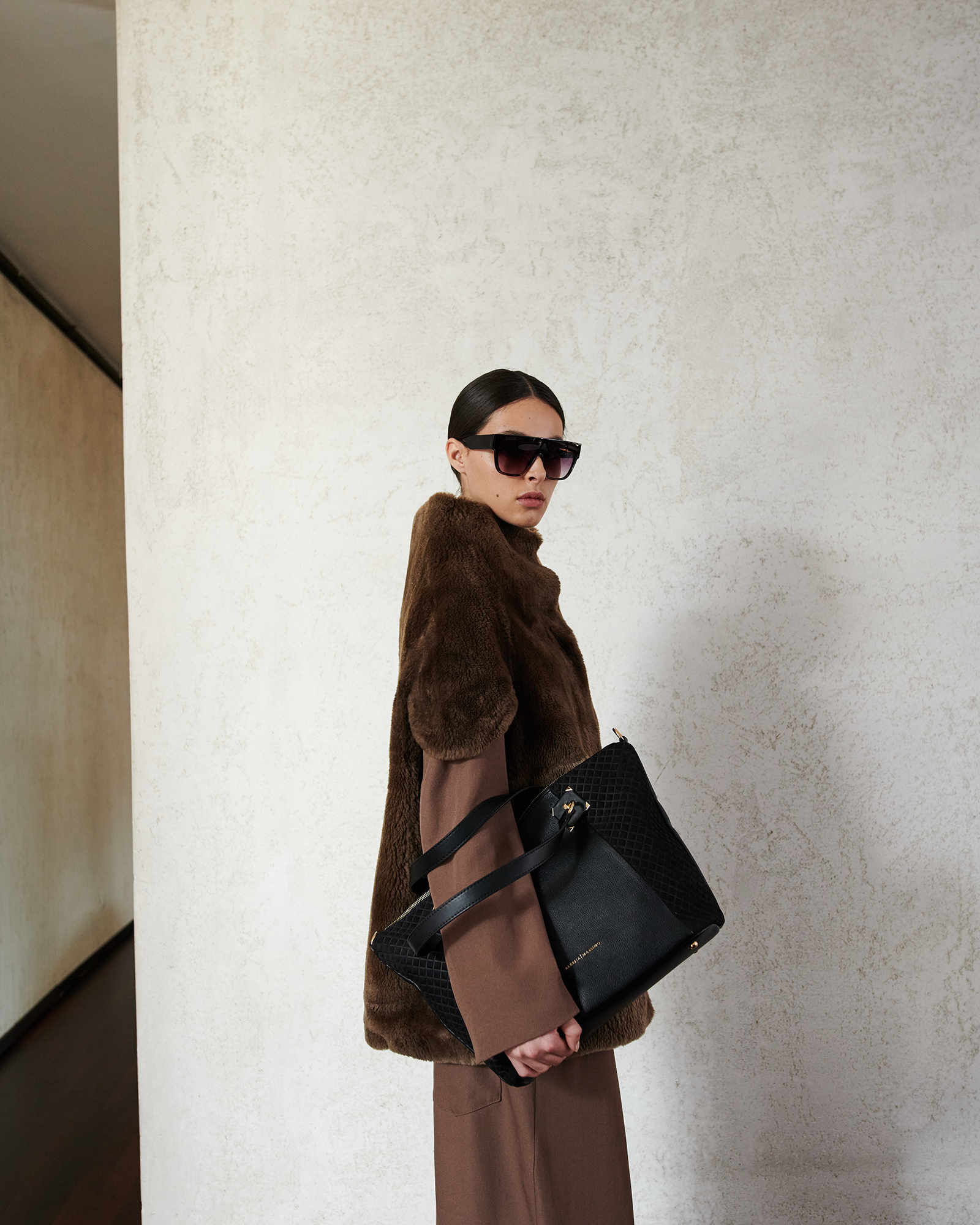 HAND BAG BLACK - STYLE1714