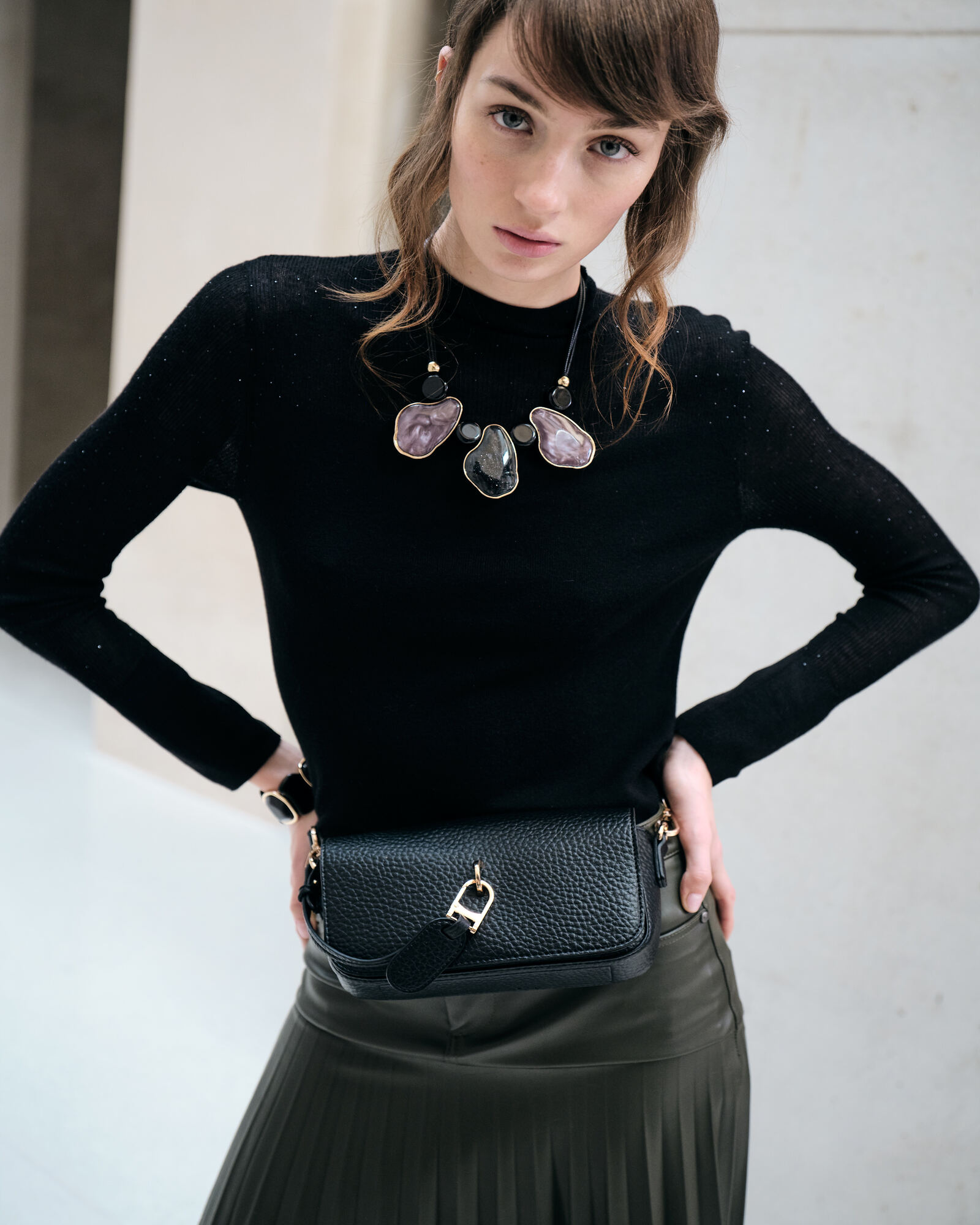 HANDBAG BLACK - STYLE1389