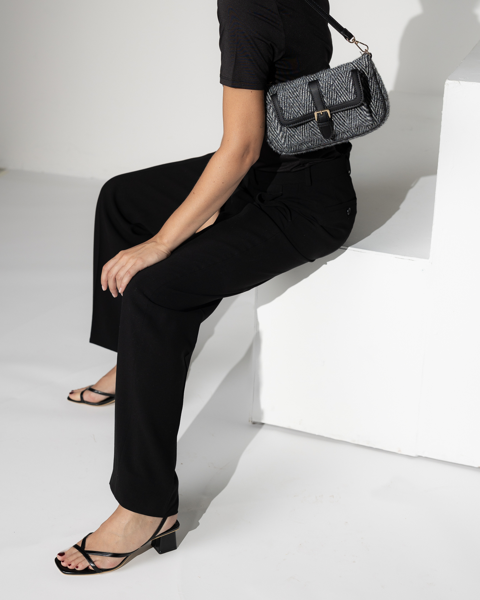 SHOULDER BAG BLACK - STYLE9064